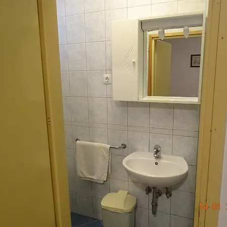 Ab Adria Pensionat 3*